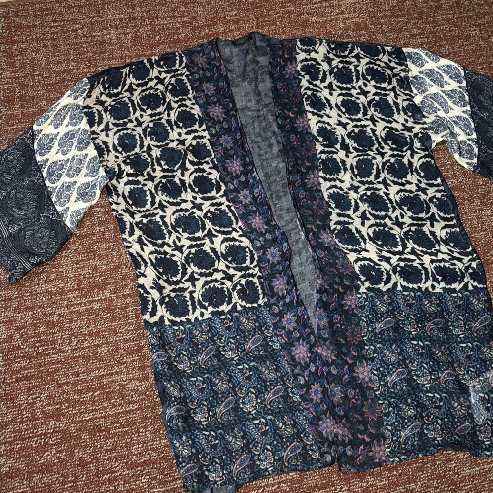 Anthropologie Elizabeth Gillett kimono duster bohemian boho layering piece O/S